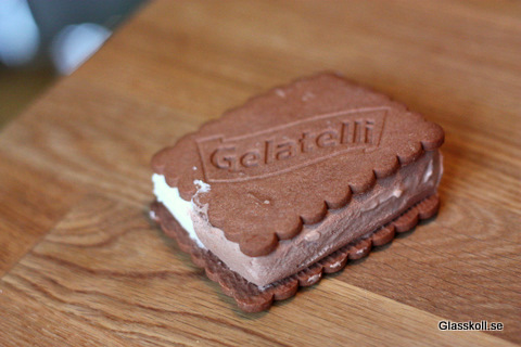 Gelatelli Biscuit - Glasskoll.se Photo by Glassmannen